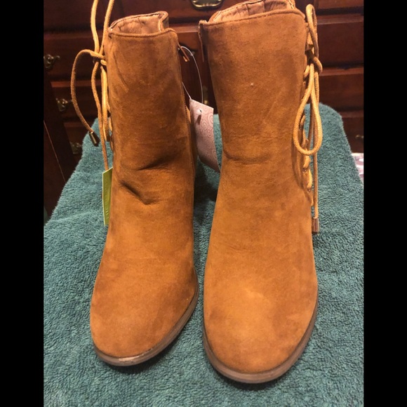 Winter sale  $18 Love University boots - Picture 3 of 3